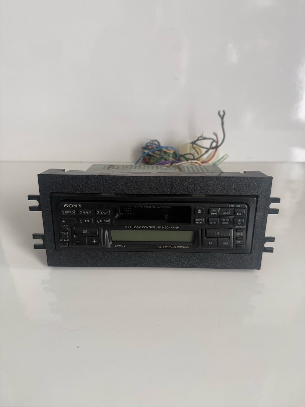 Vintage NOS Sony XR-C400 FM/AM Cassette Car Stereo Receiver face Off  Old School